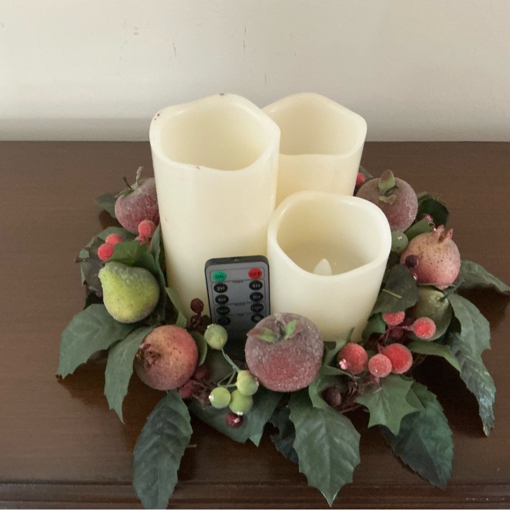 Elegant Cream LED Candle Set with Remote and Fruit Wreath